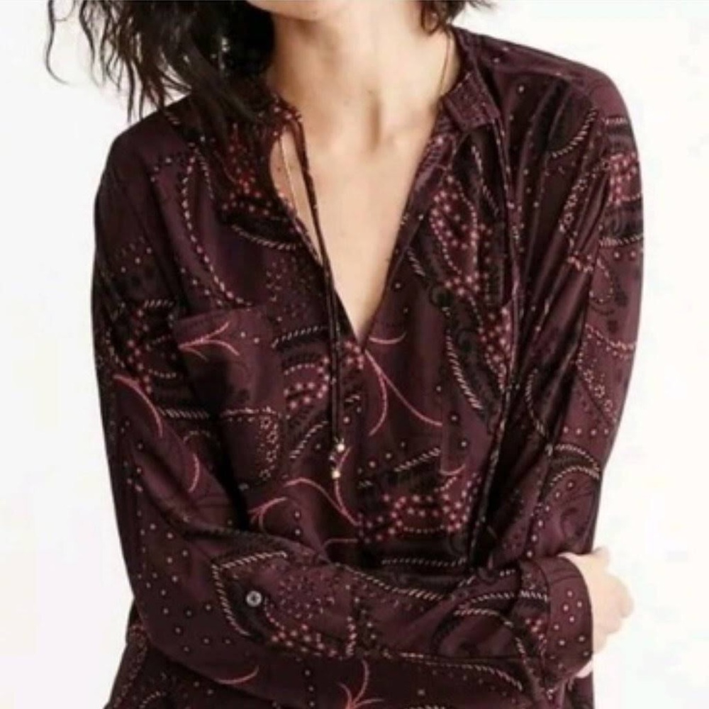 Abercrombie & Fitch Maroon Paisley Pullover Blouse Long Sleeved Size Medium